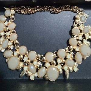 Gorgeous necklace